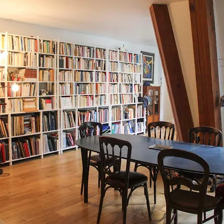 Beautiful And Spacious Near The Bastille شقة باريس